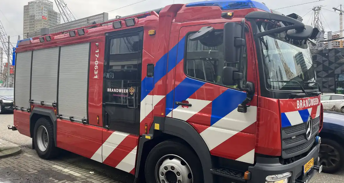 Brandweer ingezet voor Stormschade - Foto 6