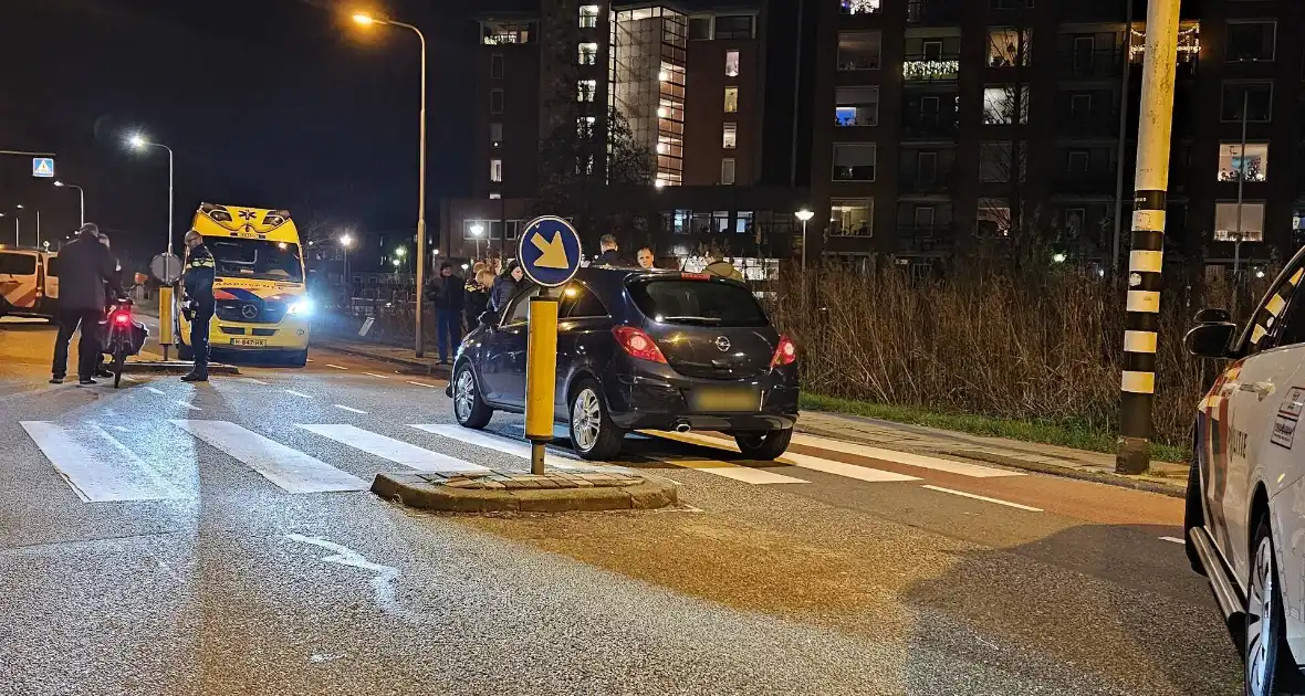 Voetganger aangereden op oversteekplaats