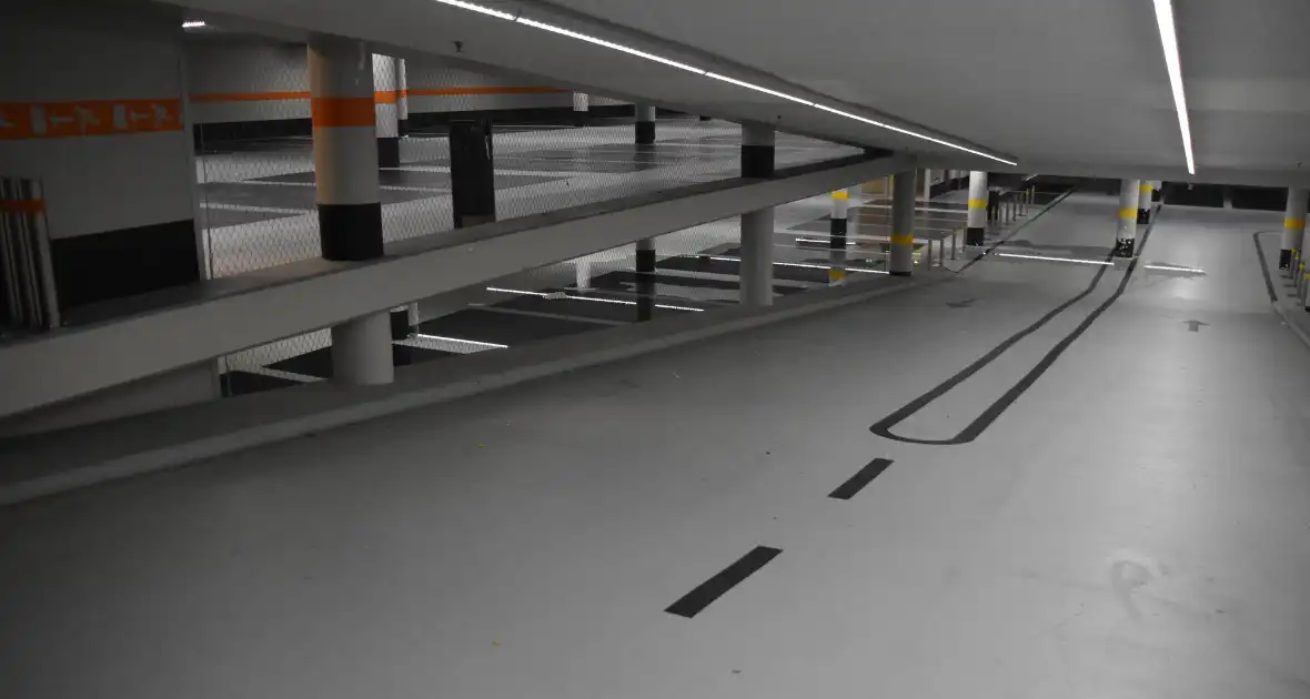 Wateroverlast in parkeergarage door baldadigheid - Foto 5