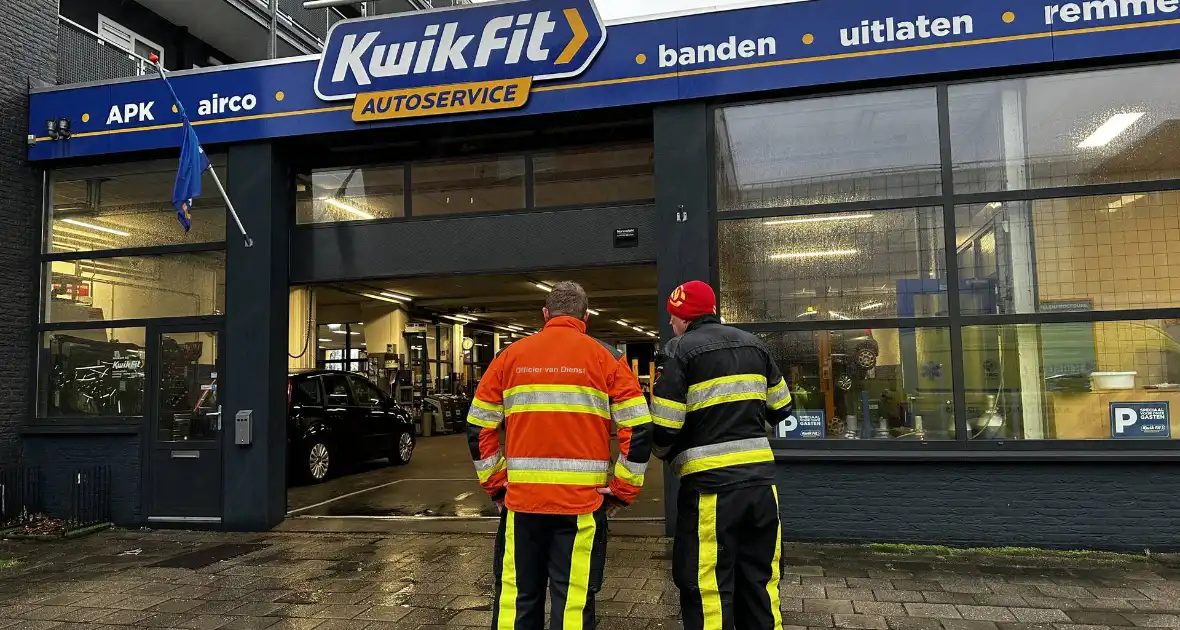 Kwikfit ontruimd vanwege hoge concentratie Koolmonoxide - Foto 1