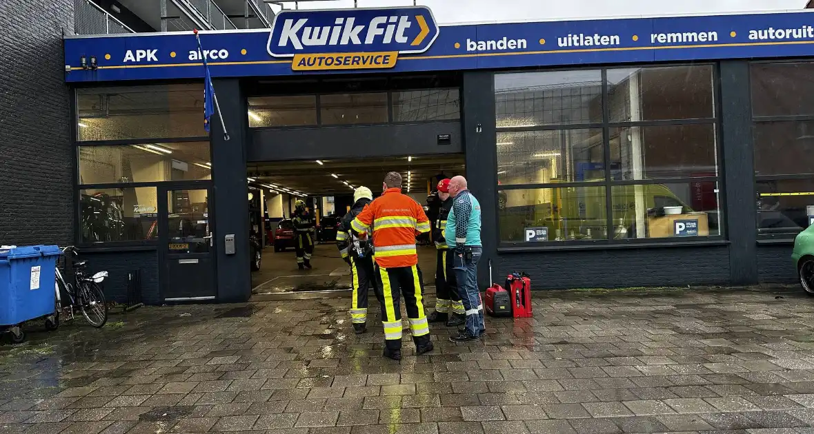 Kwikfit ontruimd vanwege hoge concentratie Koolmonoxide - Foto 3