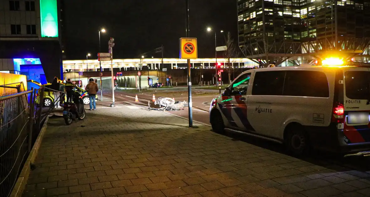 Fietser gewond bij ongeval met scooter