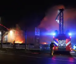 Gigantische brand in garage