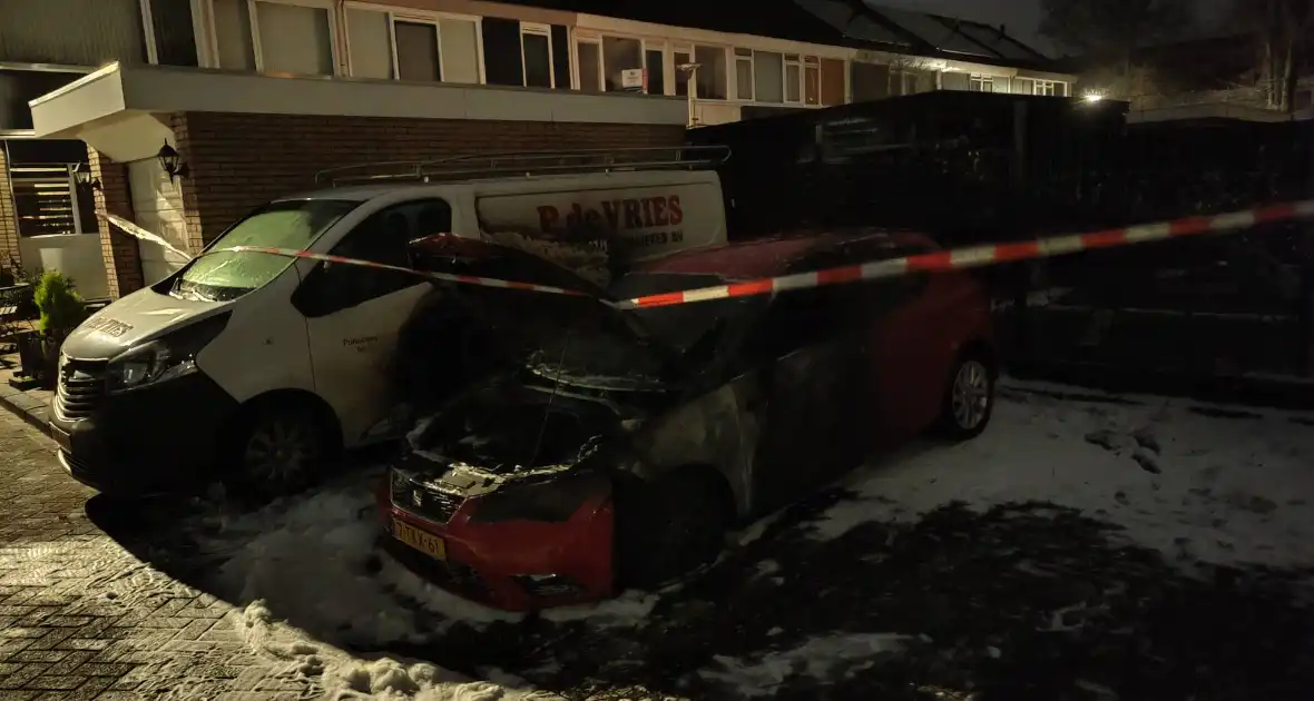 Onderzoek naar jerrycan bij autobrand - Foto 5