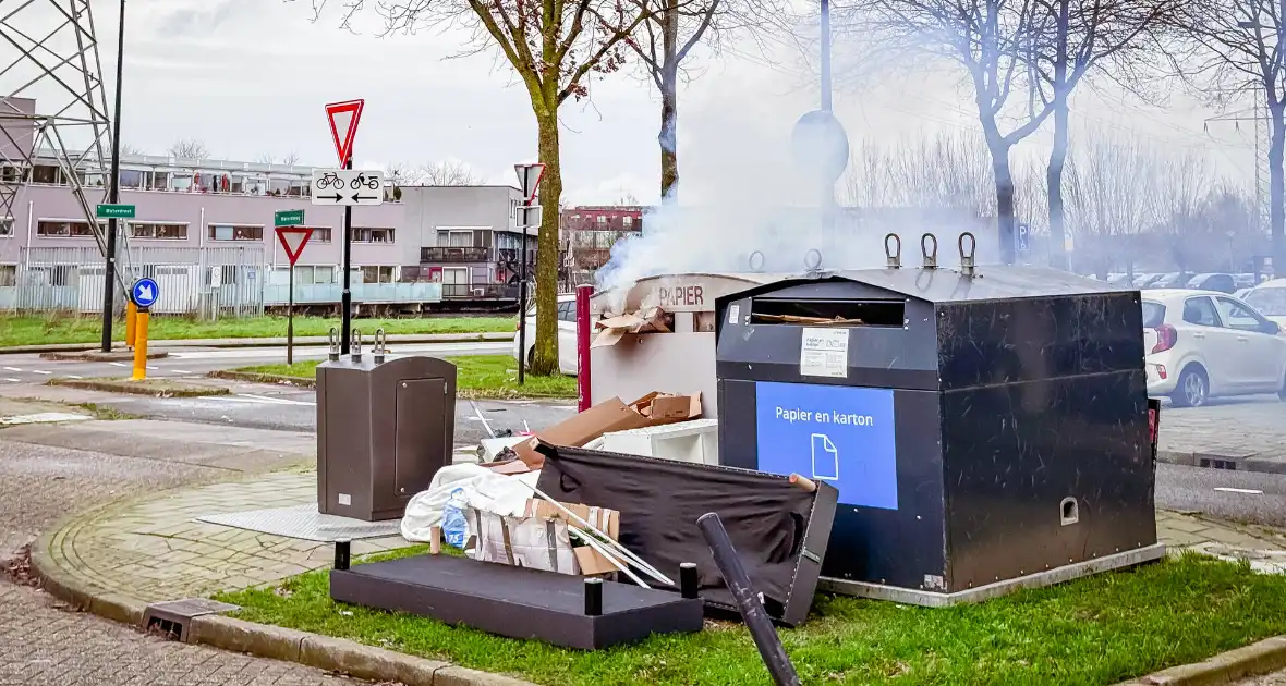 Opnieuw papiercontainer in brand - Foto 1