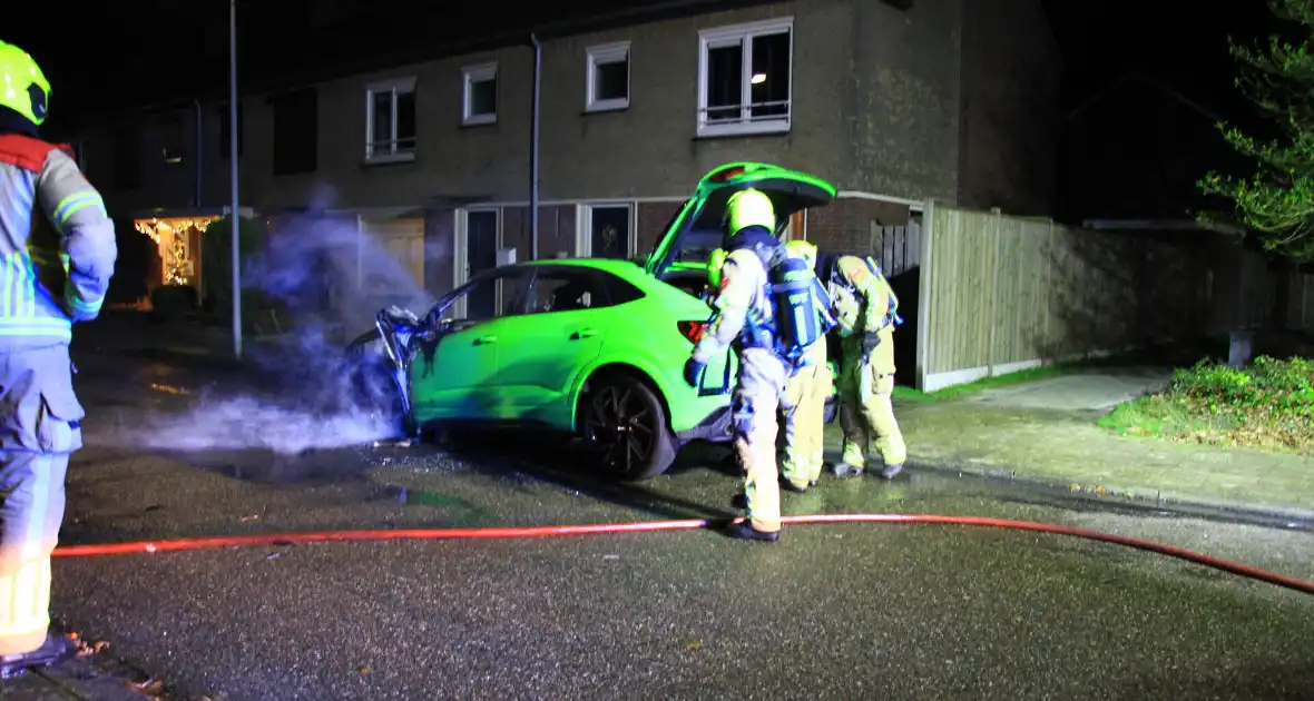 Dure Audi RSQ3 verwoest door brand - Foto 7