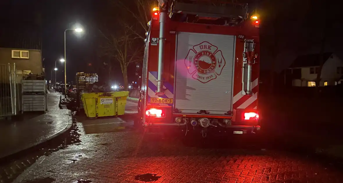 Brand in bouwcontainer snel onder controle - Foto 3