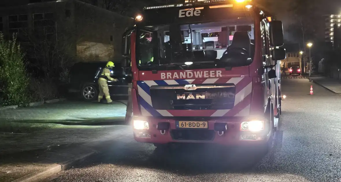 Beginnende autobrand snel geblust - Foto 2