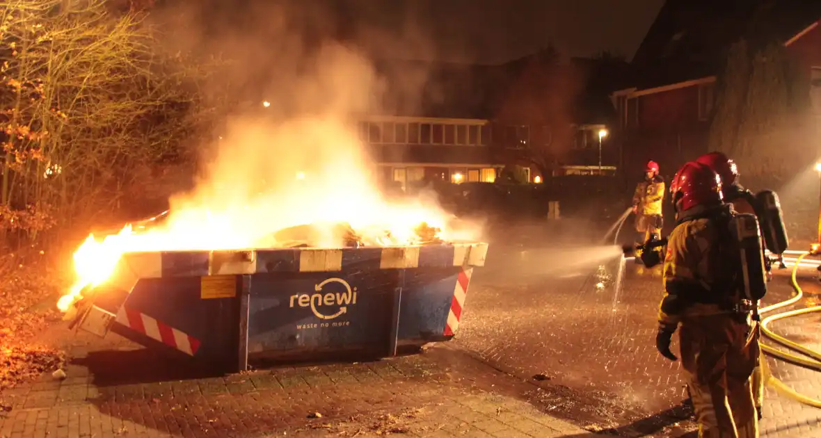 Bouwcontainer in brand - Foto 5