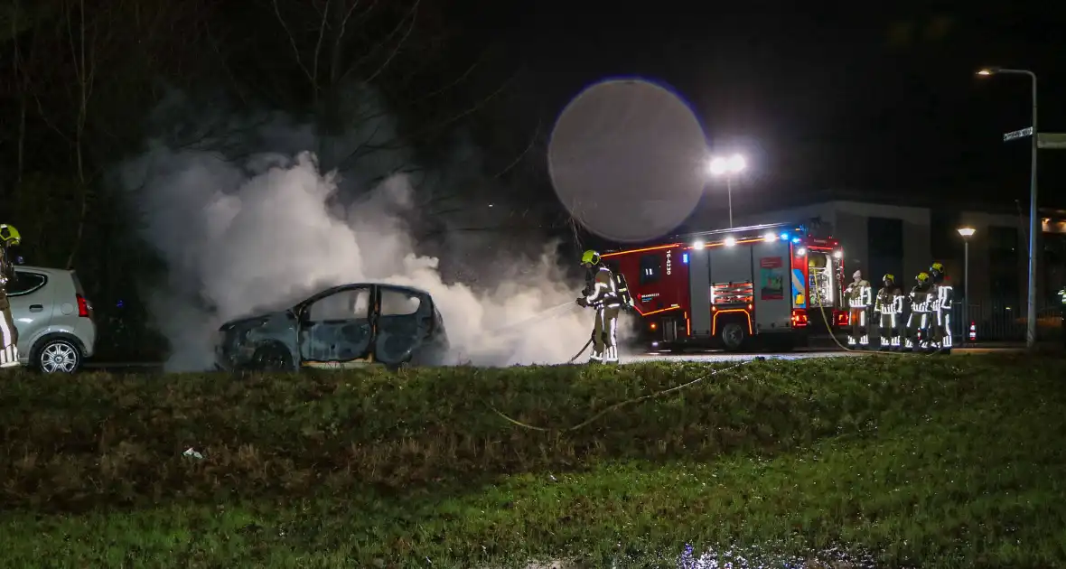 Zesde voertuig uitgebrand in paar uur tijd - Foto 2