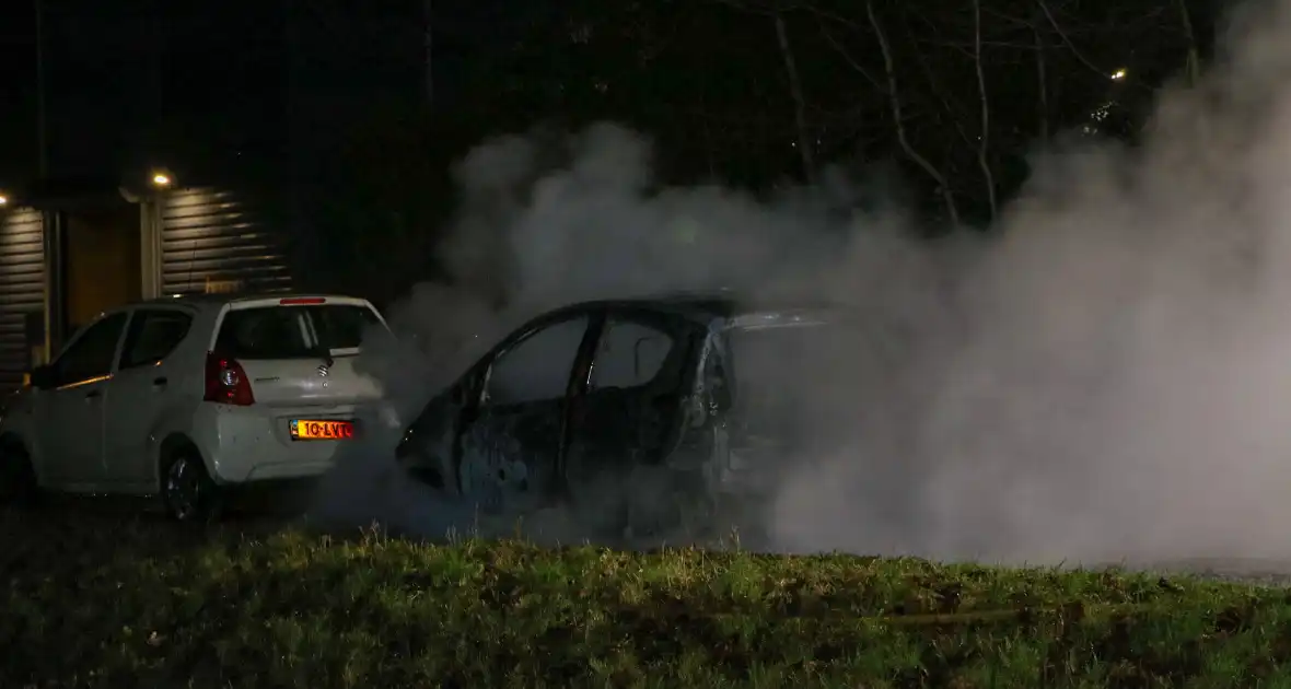 Zesde voertuig uitgebrand in paar uur tijd - Foto 3