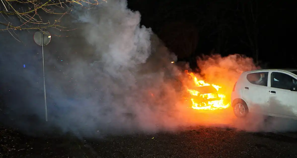 Zesde voertuig uitgebrand in paar uur tijd - Foto 6