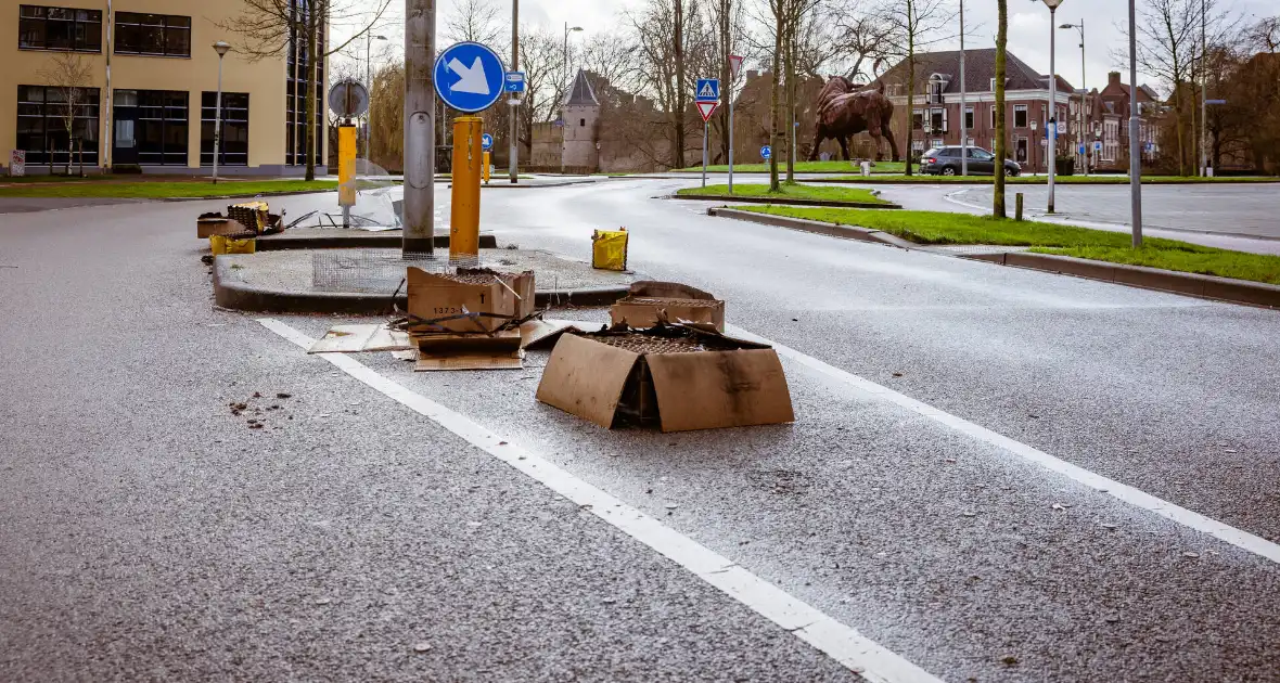 Schade na Oud en Nieuw - Foto 9