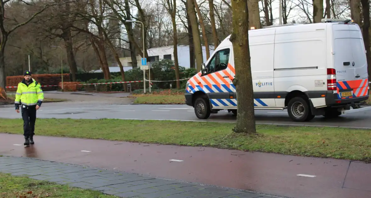 Weg afgesloten na ernstige aanrijding vanwege onderzoek - Foto 7