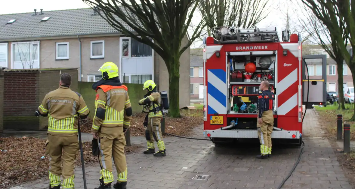 Uitslaande brand in schuur snel geblust