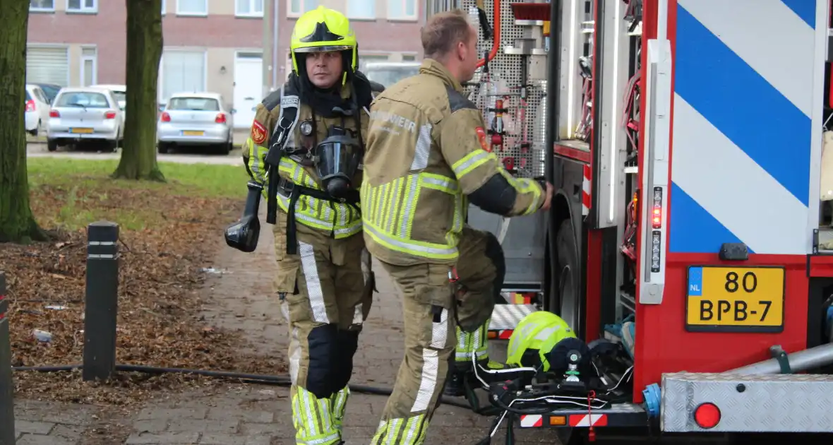 Uitslaande brand in schuur snel geblust - Foto 13