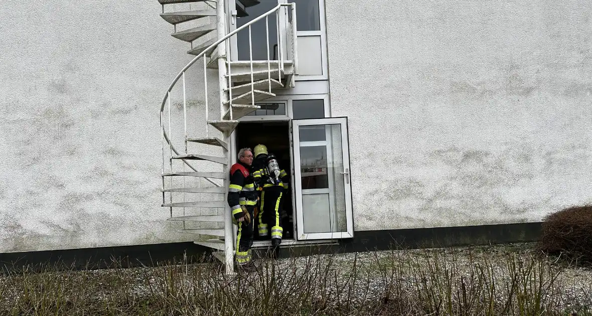 Brandalarm gaat af vanwege aangebrand eten - Foto 2