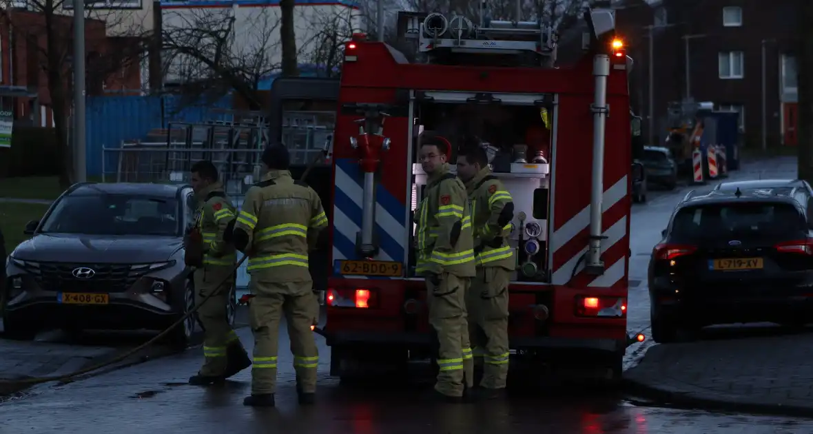 Brand in container door leeggooien vuurton - Foto 4