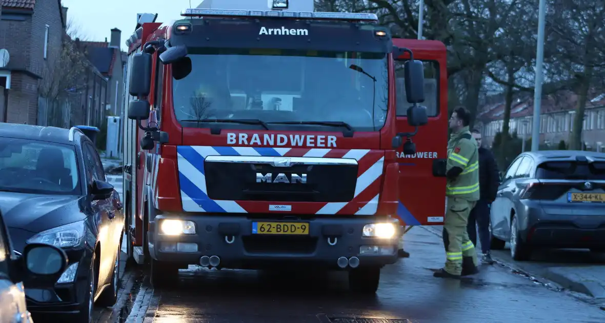 Brand in container door leeggooien vuurton - Foto 7