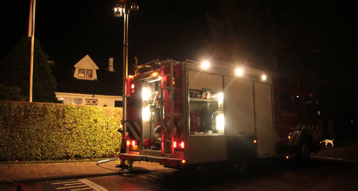 Kerstboombrand in woning snel onder controle - Foto 11