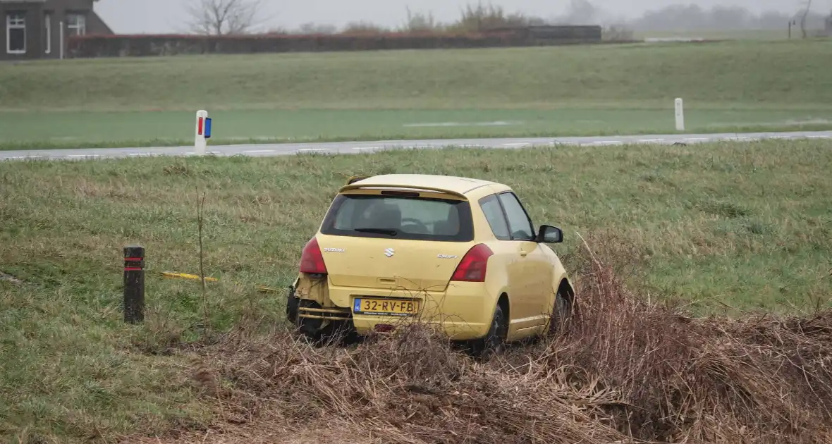 Ongeval tussen twee voertuigen op bekende kruising - Foto 6