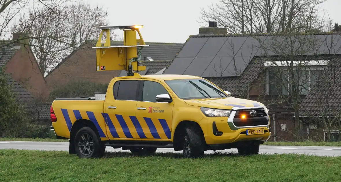 Ongeval tussen twee voertuigen op bekende kruising - Foto 7