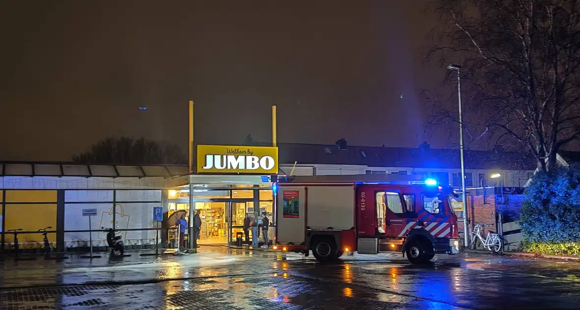 Supermarkt ontruimd door brand in meterkast