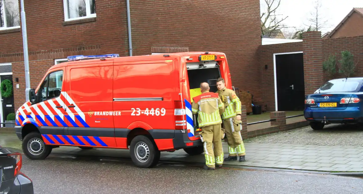 Brandweer pompt ondergelopen kelder leeg