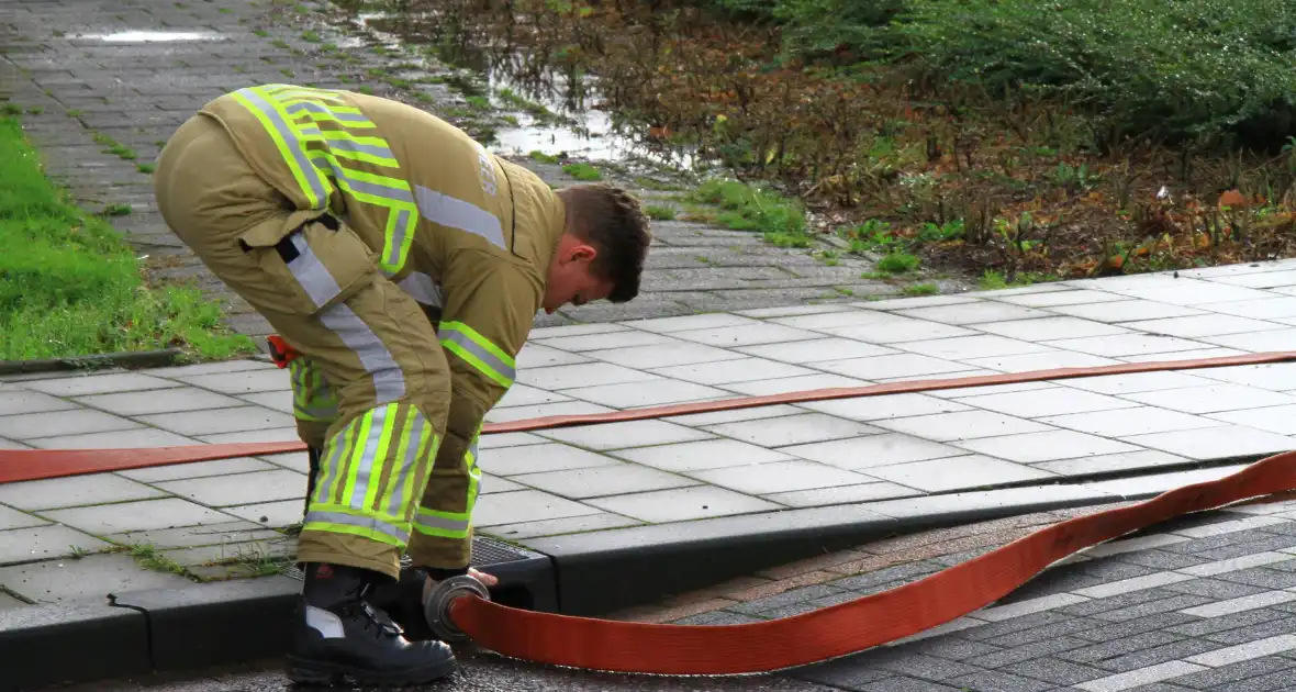 Brandweer pompt ondergelopen kelder leeg - Foto 5