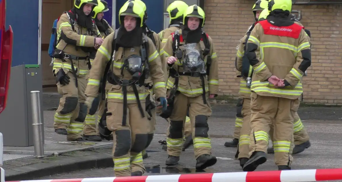 Winkels gesloten en meerdere woningen ontruimd na hoge concentratie gas - Foto 5