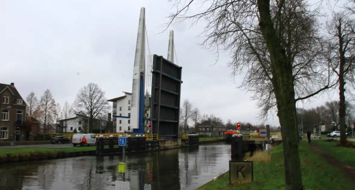 Biesterbrug volledig gestremd na storing - Foto 8