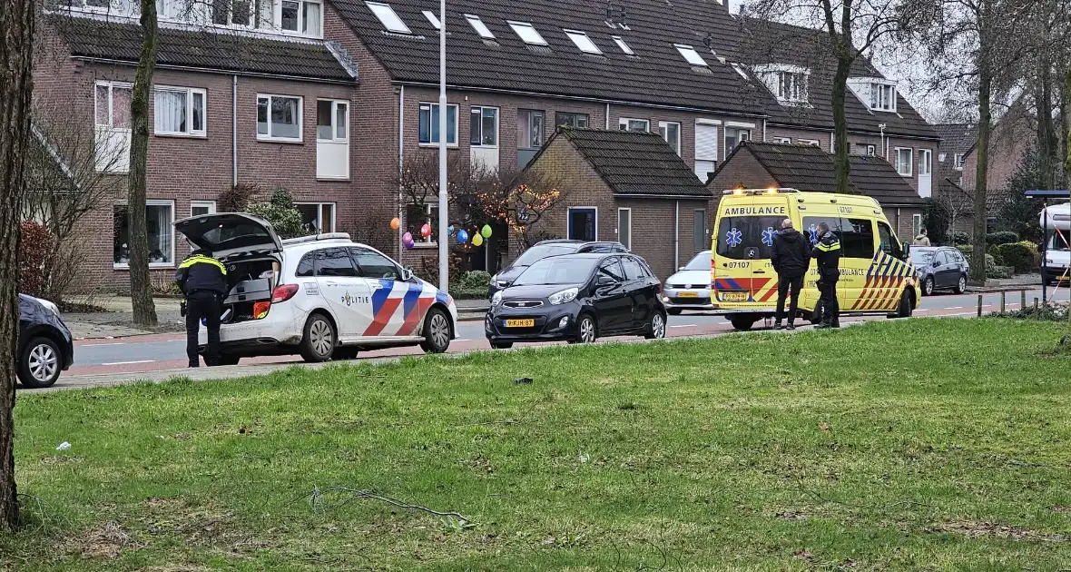 Automobilist ziet andere auto over het hoofd - Foto 5