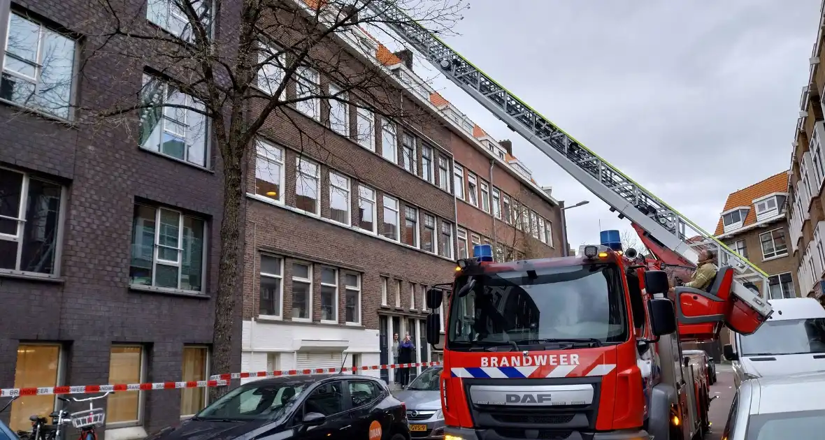 Dakpannen vallen naar beneden - Foto 4