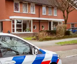 Ruit ingeslagen bij woninginbraak in Nieuwland