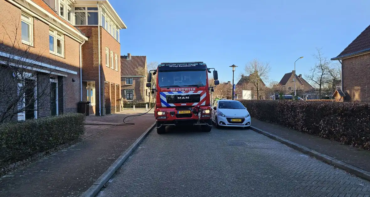 Keukenbrand in woning geblust door brandweer - Foto 1