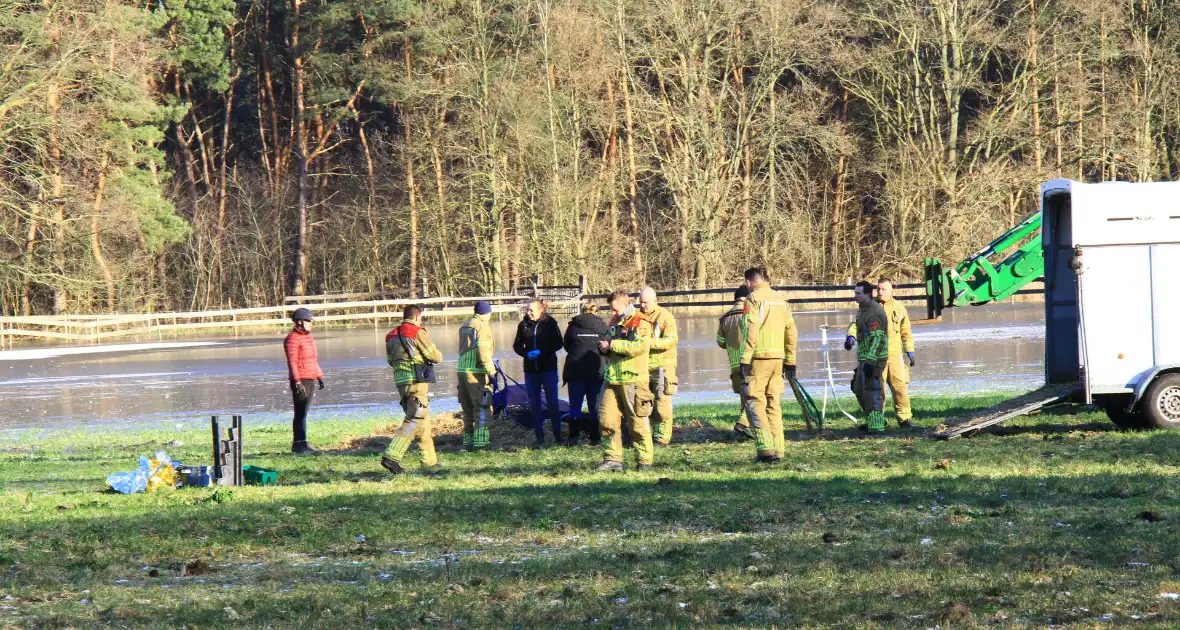 Brandweer ingezet voor een paard in nood - Foto 4