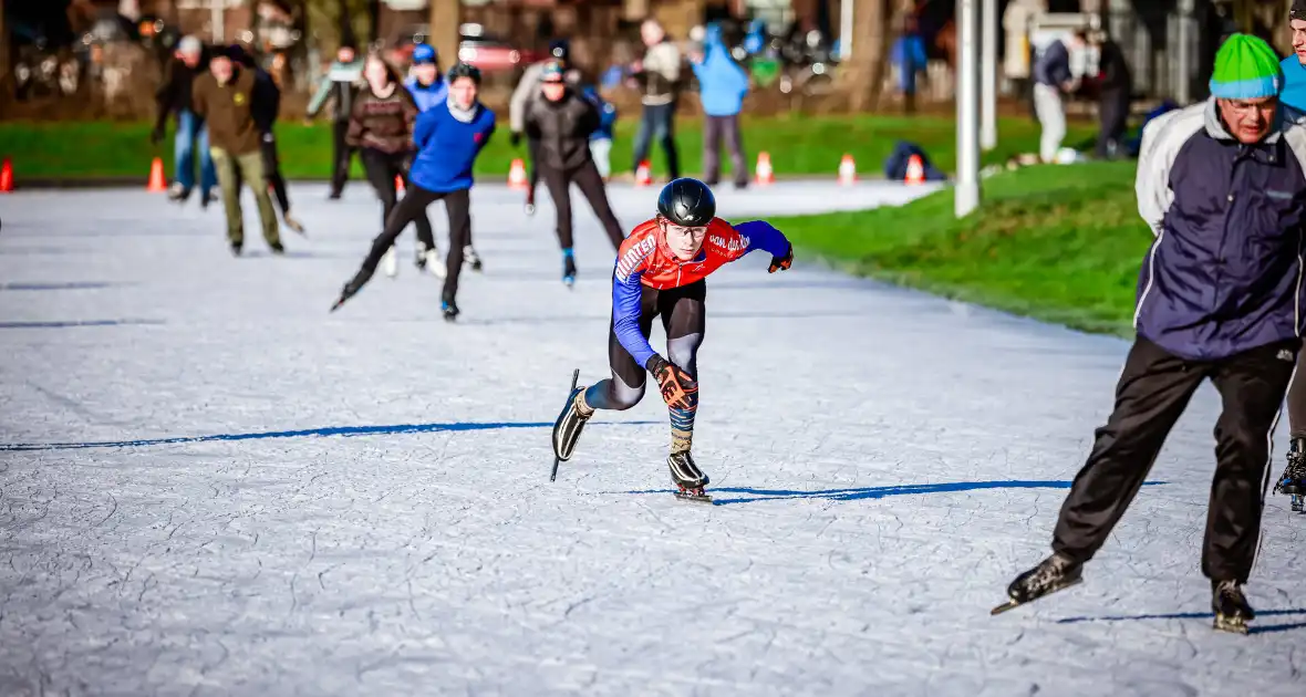 Volop schaatsplezier op natuurijsbaan van Amersfoortse IJvereniging - Foto 5