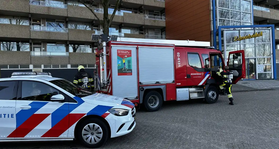 Brandweer onderzoekt afgaan rookmelder in woning