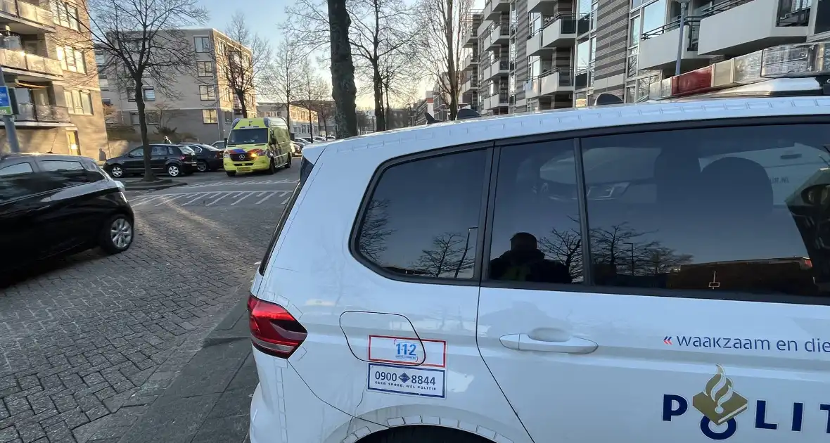 Veel hulpdiensten ingezet bij melding steekincident - Foto 2