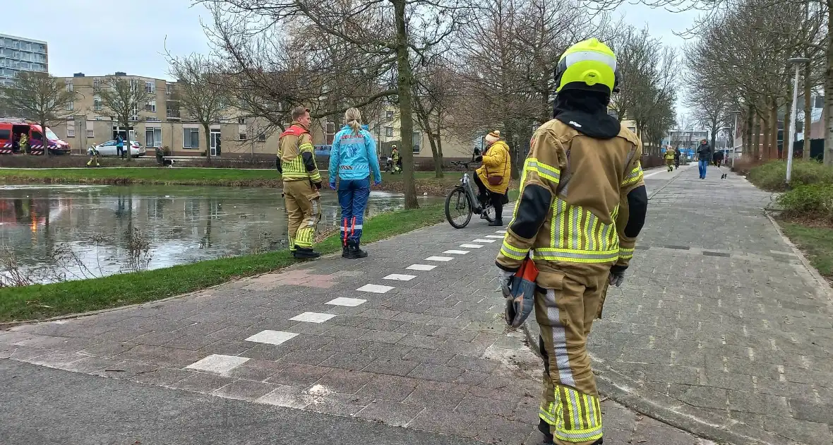 Fiets op ijs zorgt voor brandweerinzet - Foto 3