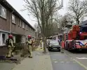 Zwaargewonde bij brand in woning