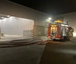 Stoomvorming in loods van transportbedrijf zorgt voor brandmelding