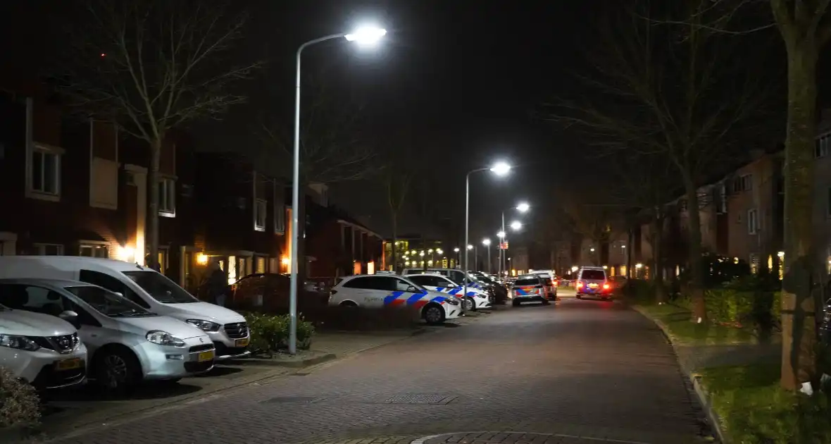 Persoon zwaargewond bij steekincident - Foto 2