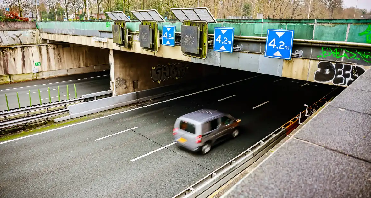 Geavanceerde meetapparatuur geplaatst op Vollenhovetunnel - Foto 6