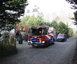 Brandweer doet onderzoekt naar gaslucht in woning