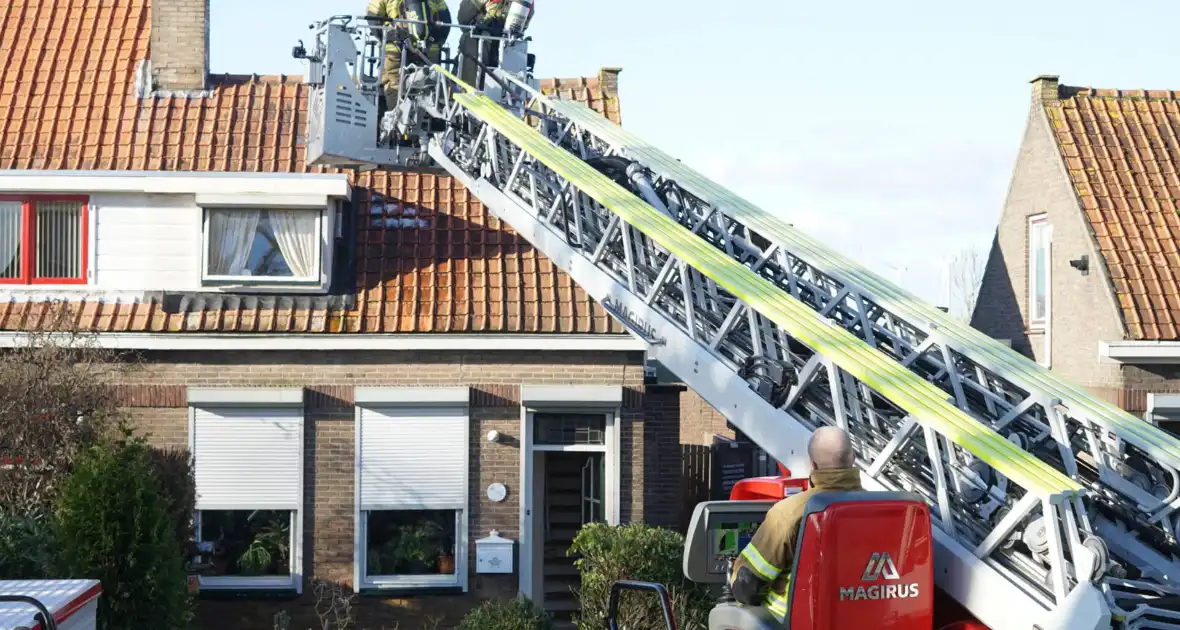 Veel rook door schoorsteenbrand - Foto 1