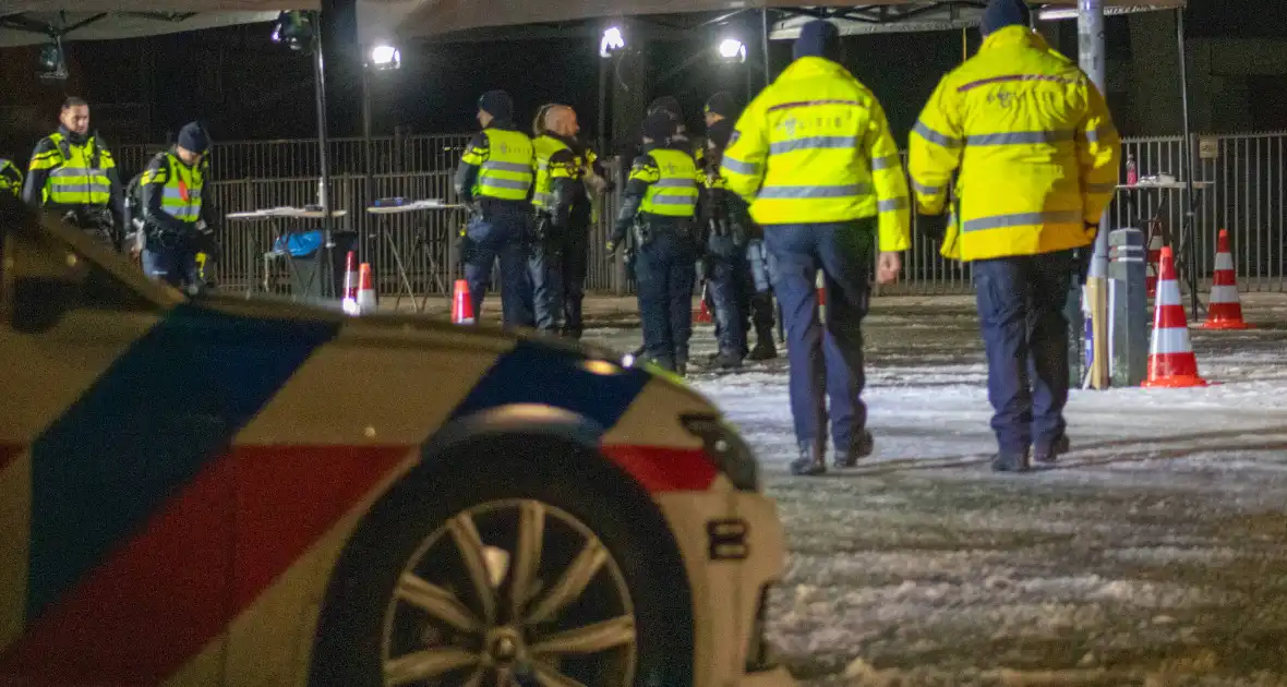 Veel voertuigen gecontroleerd bij grote verkeerscontrole - Foto 19