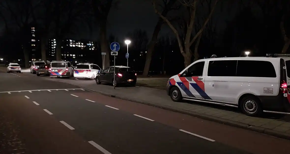 Onderzoek naar overval op Poolse supermarkt - Foto 3