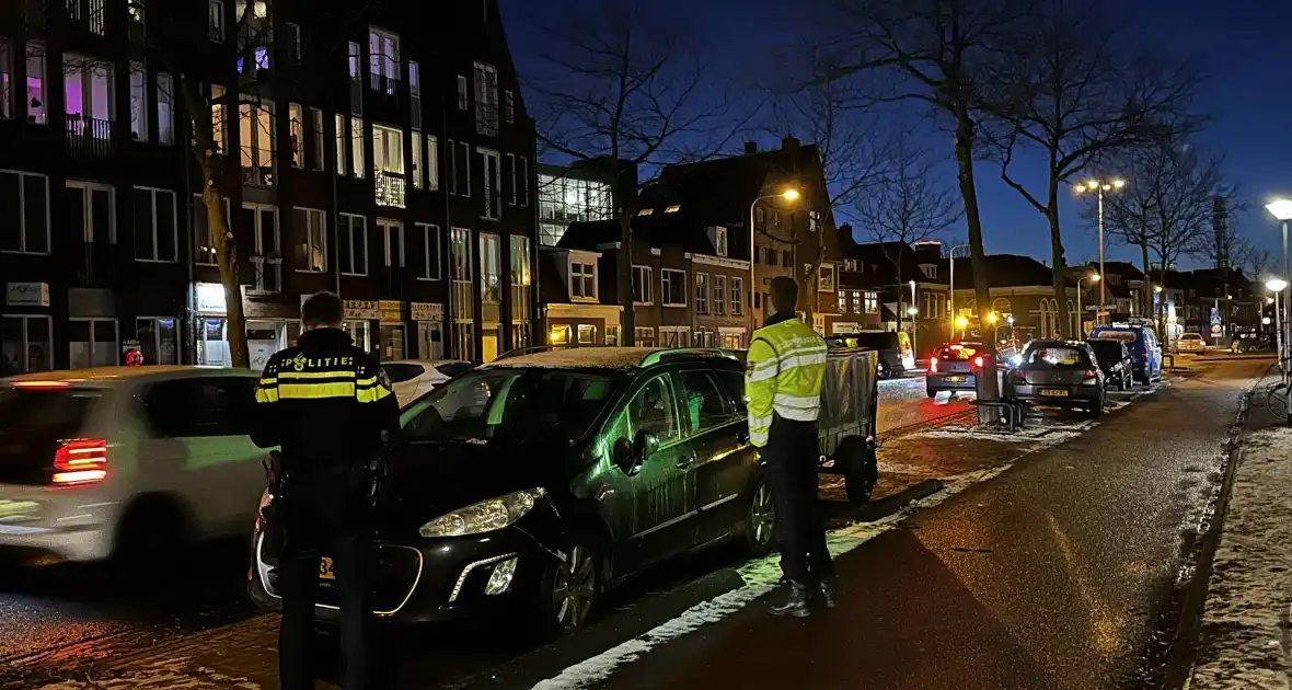 Aanrijding tussen Auto en Voetganger op Rotonde - Foto 1