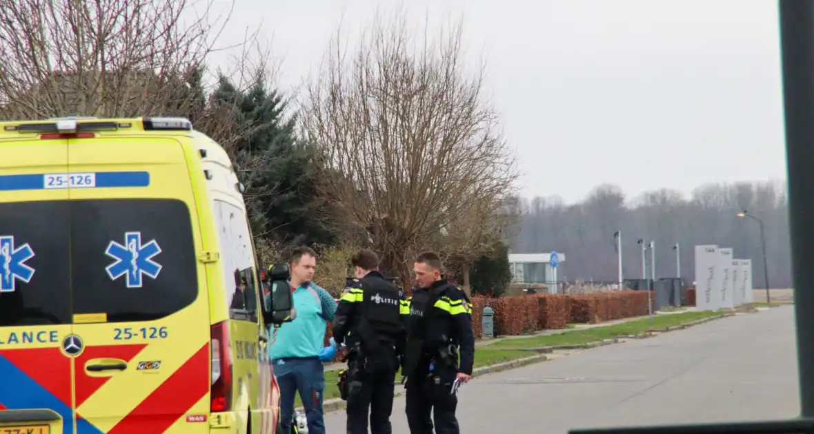 Persoon zwaargewond bij steekincident bij bed en breakfast - Foto 3